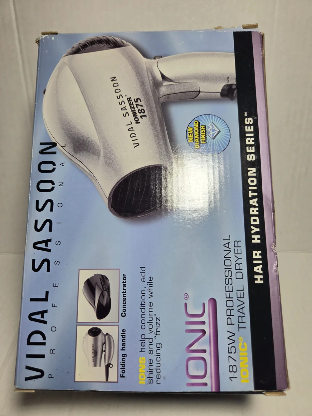 Vidal Sassoon VS784 1875W Travel Hair Dryer Ionic Dual Voltage Folding Handle